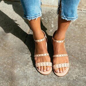 Studded leather sandals with arch support